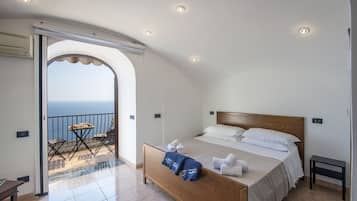 3 Schlafzimmer, BĂŒgeleisen/BĂŒgelbrett, kostenloses WLAN, BettwĂ€sche