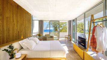 Silitysrauta/-lauta, ilmainen Wi-Fi, vuodevaatteet