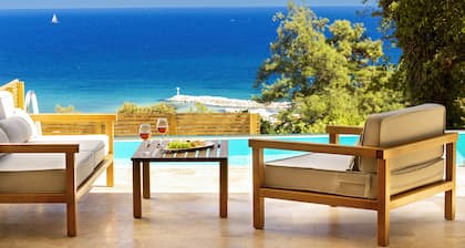 One-Bedroom Villa with a private, heated, infinity pool