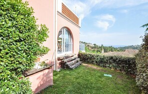 Property grounds - 3 bedroom nice home in Les Issambres (Les Issambres)