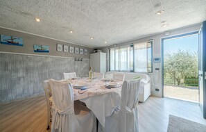 Dining - Pet friendly home in Chiavari (Chiavari)