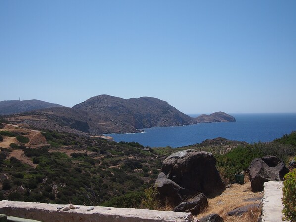 Apartment | Property grounds - Eco Home at the Sunset and sea View on the Hill 10 (Syros)