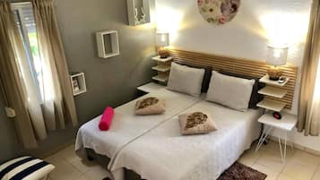 Villa, Multiple Beds | 3 bedrooms, iron/ironing board, free WiFi, bed sheets