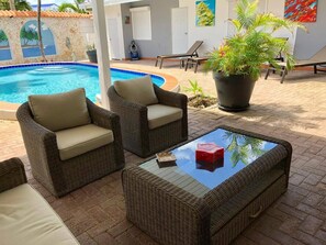 Vila, várias camas | Piscina | Piscina externa