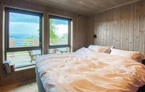 4 bedrooms, free WiFi - Gorgeous home in Aurdal with WiFi (Aurdal)