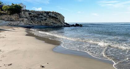 Nice home in El Campello with WiFi
