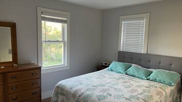 2 Schlafzimmer, Bügeleisen/Bügelbrett, Reisekinderbett, kostenloses WLAN