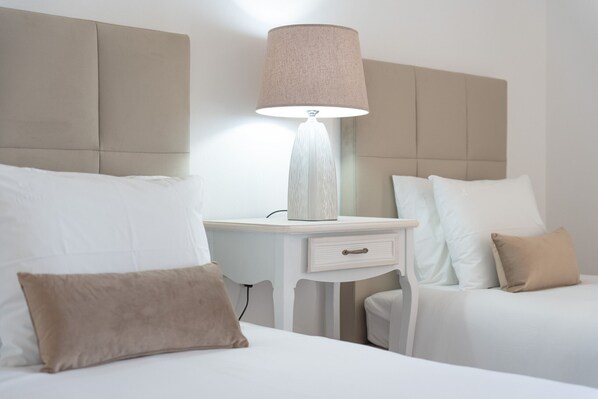 8 dormitorios, tabla de planchar con plancha, wifi gratis y ropa de cama