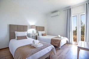 8 dormitorios, tabla de planchar con plancha, wifi gratis y ropa de cama