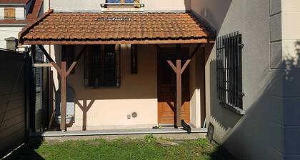 LIKEHOME - Detached house near PARIS
