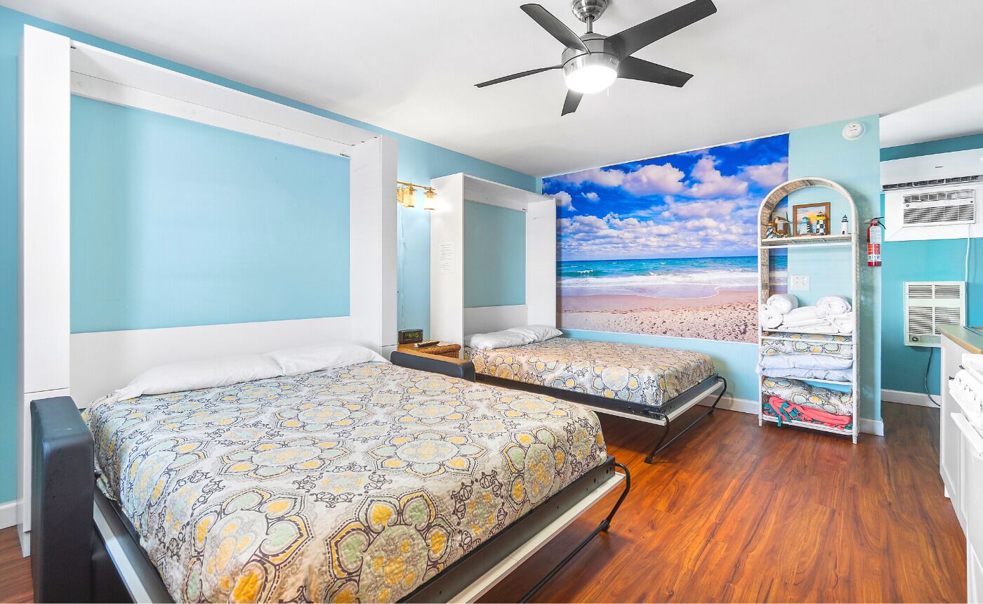 Continental Motel - studio with kitchenette close to beach