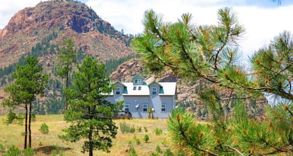 STAR GAZER MOUNTAIN RETREAT