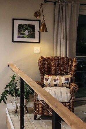 Interior - Cliffside haven to take your breath away! (Holladay)