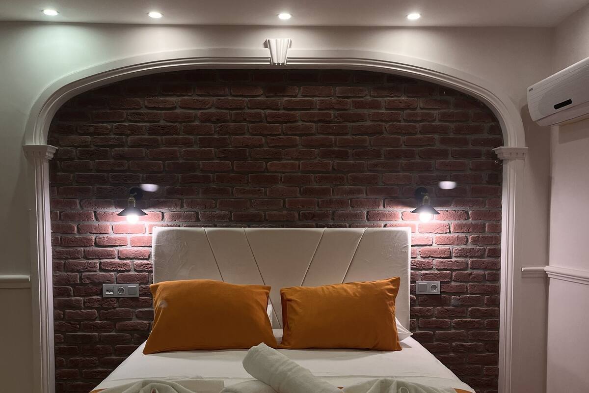 Habitación doble económica | Escritorio, espacio para trabajar con laptop y wifi gratis