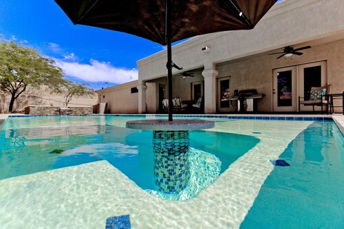 Private Pool Home by the Lake
