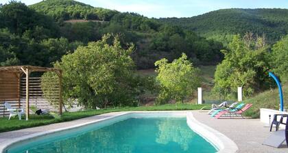 15-person gite with private pool
