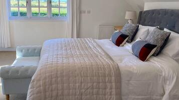 Cottage, 1 giường cỡ king | 1 phòng ngủ, bàn ủi/dụng cụ ủi quần áo, nôi/cũi di động