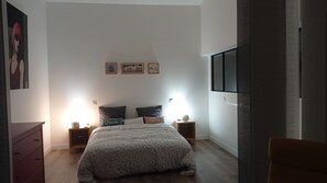 1 camera, culla da viaggio, Wi-Fi, lenzuola