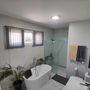 أحواض استحمام