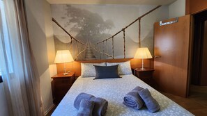 1 bedroom, iron/ironing board, free WiFi