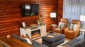 Smart-TV, Kamin, Tischfußball