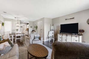 Smart TV - The Spruce Valley Condo (Branson)