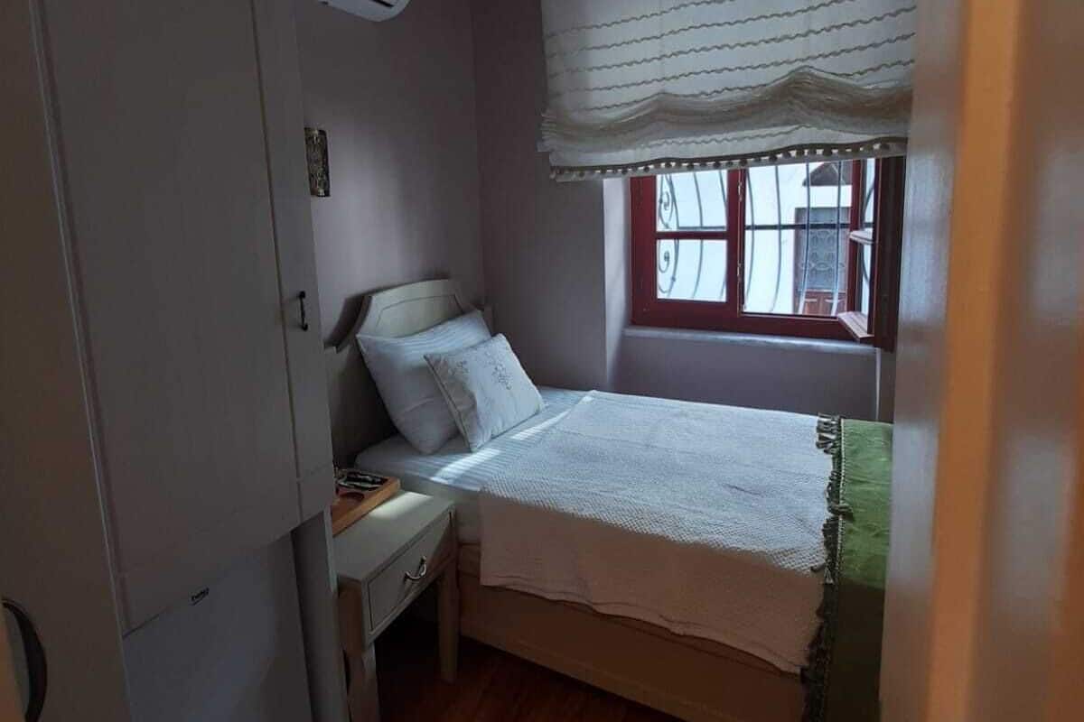 Minibar, coffres-forts dans les chambres, Wi-Fi gratuit, draps fournis