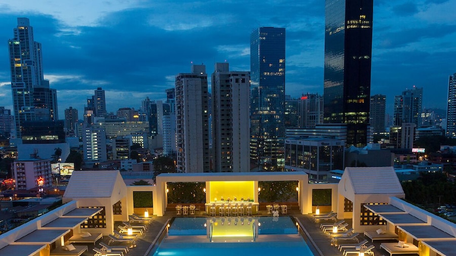 Yoo Panama & Arts Tower