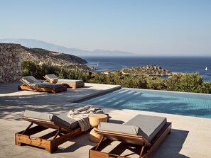 Ulkouima-allas, lämmitetty uima-allas