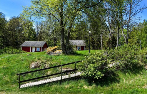 Lake front home in Asarum with kitchen