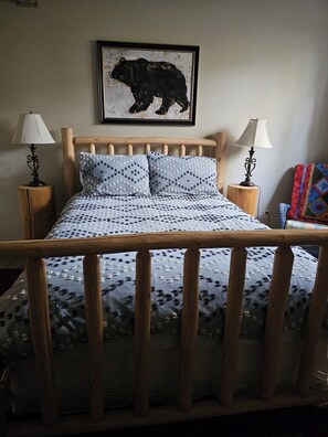 3 chambres, fer et planche à repasser, Wi-Fi, literie fournie