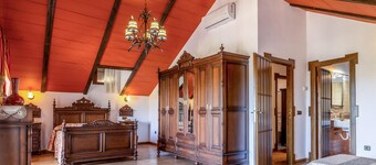 7 bedroom awesome home in Lucena