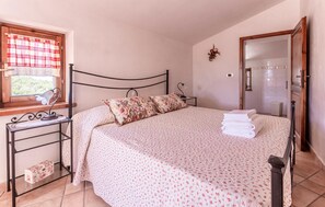 2 Schlafzimmer, Bügeleisen/Bügelbrett, Reisekinderbett, kostenloses WLAN
