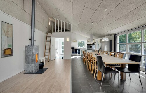 Cozy home in Hals with sauna