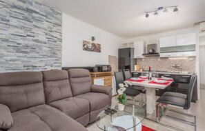 Interior - Nice apartment in Rijeka with WiFi (Rijeka)
