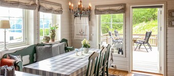 Gorgeous home in øydegard
