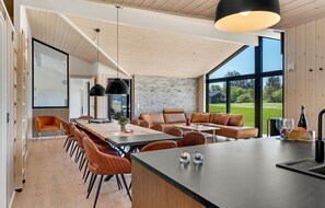 Interior - Beautiful home in Hjørring with sauna (Hjørring)