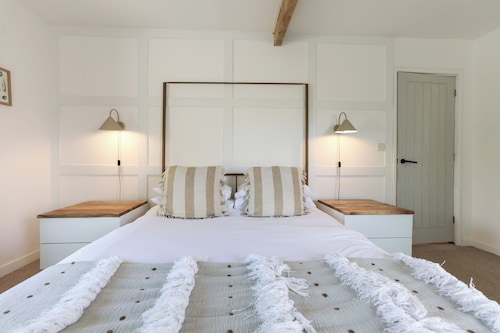 The Cottage at The Pines, Bull Bay.