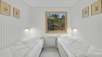 2 bedrooms, free WiFi