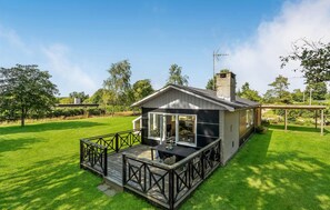 Terrace/patio - Stunning home in Fårvang with WiFi (Fårvang)