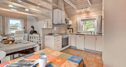 Amazing home in Skjern with kitchen