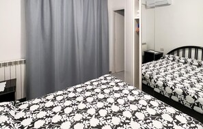 3 habitaciones, tabla de planchar con plancha y wifi gratis 