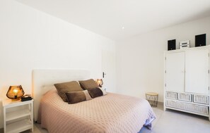 2 chambres, Wi-Fi gratuit, draps fournis