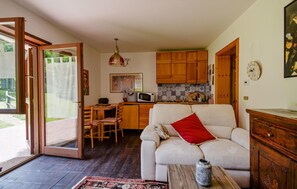 Fernseher, Kamin