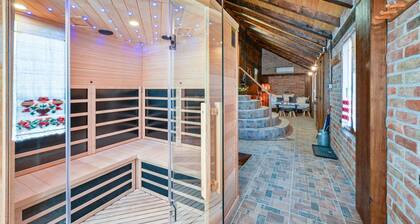 Beautiful home in Sovari with sauna