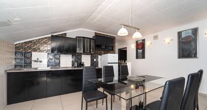 Lovely apartment in Benkovac with WiFi