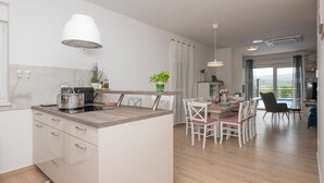 Dining - Gorgeous home in Glavina Donja (Glavina Donja)