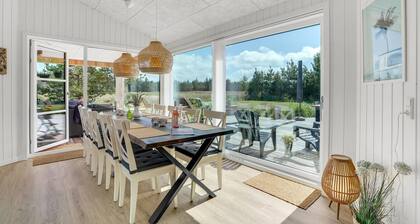 Cozy home in Thisted with sauna