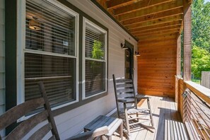 Terrace/patio - Music City Exquisite Haven । Perfect for Groups (Nashville)