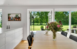 Dining - Awesome home in Glesborg with sauna (Glesborg)